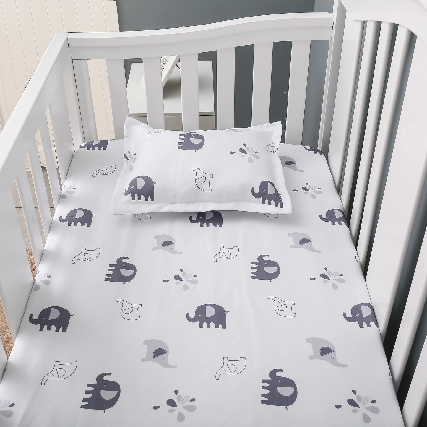 4 pcs Unisex Baby Crib Bedding Set with Quilt, Crib Sheet, Crib Skirt, Pillowcase