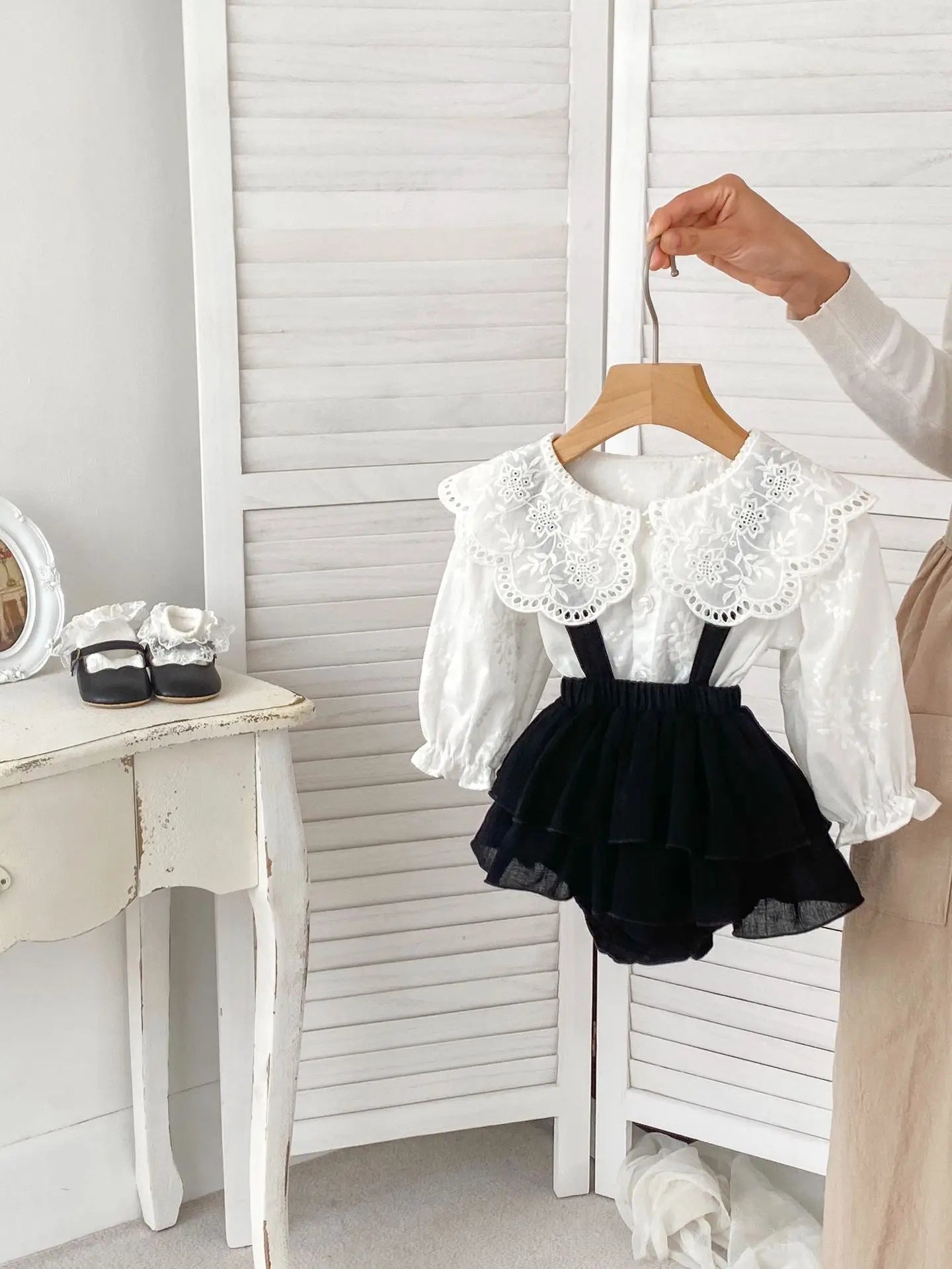 Cute Formal White Lace 2PC Collar Shirt and Bodysuit Set for Toddler Baby Girls