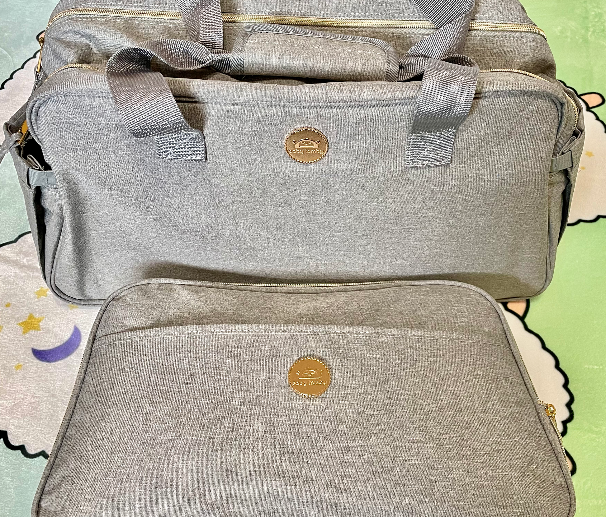 Baby_Lamby_Essential_Husky_Bag_3