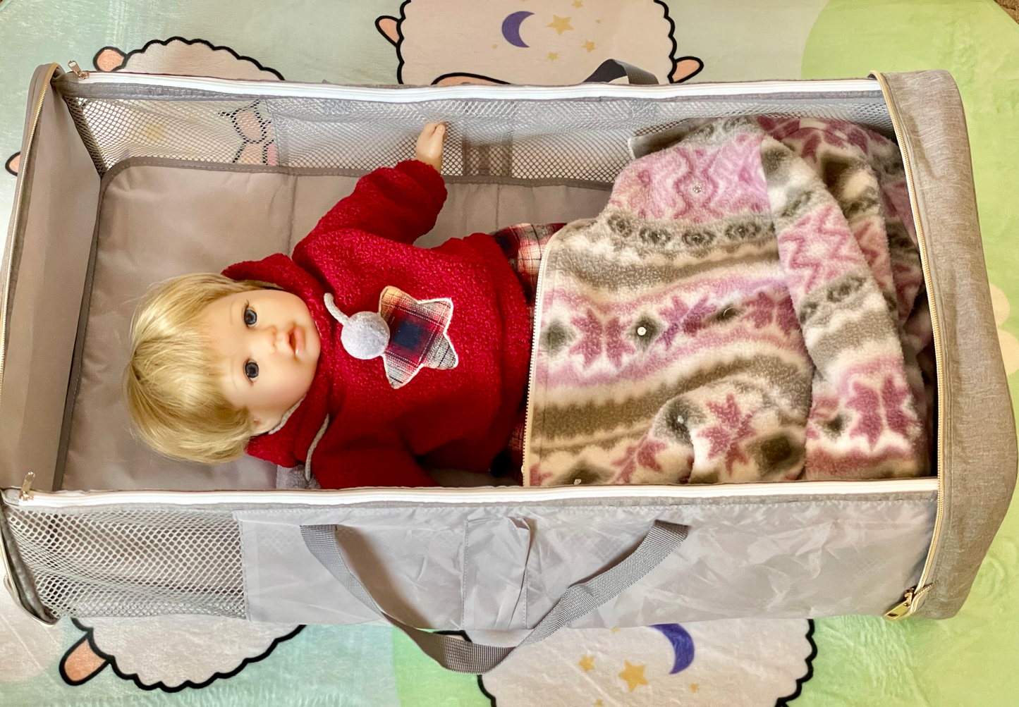Baby_Lamby_Essential_Husky_Bag_6